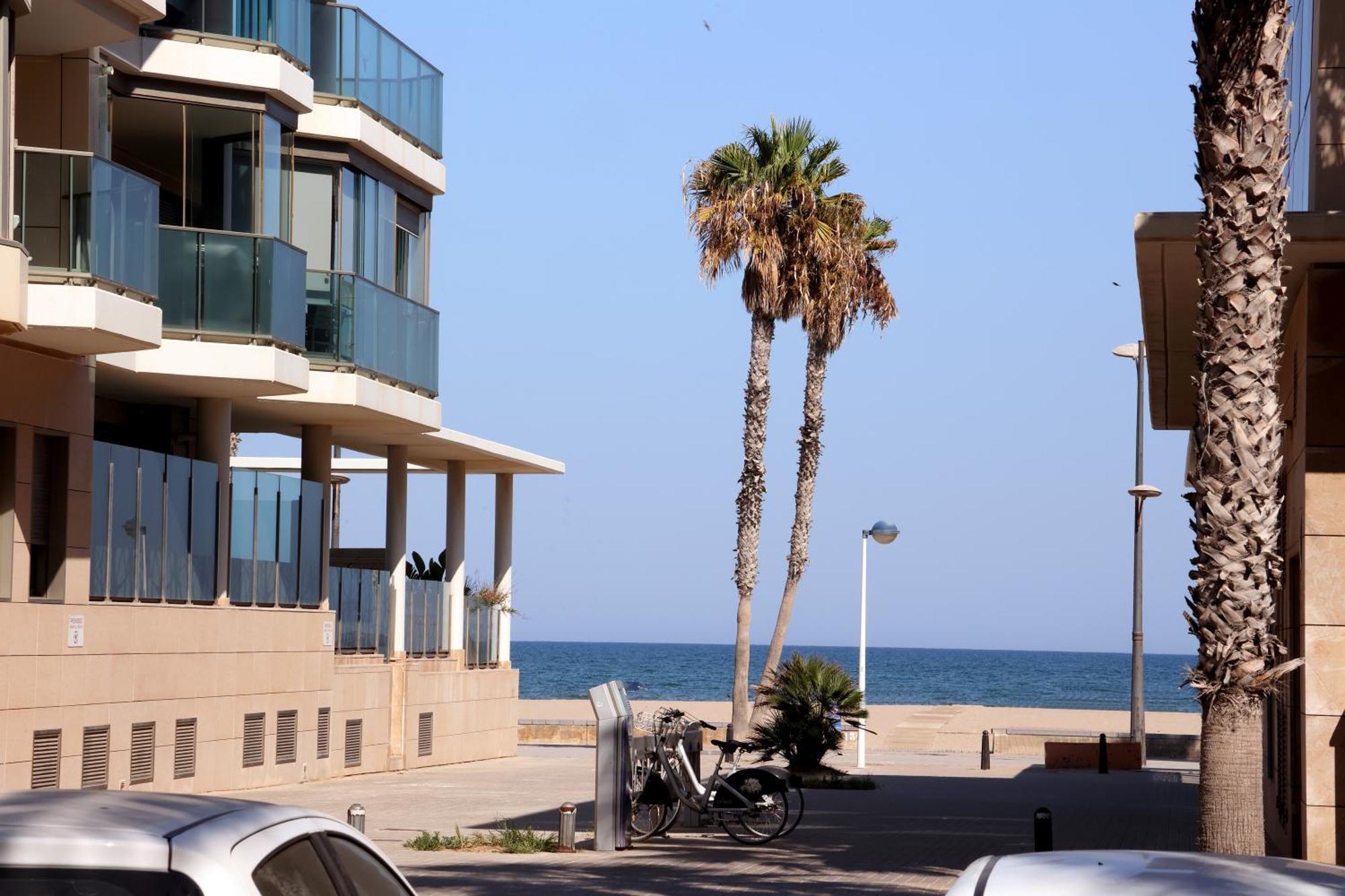 Apartamento Dos Habitaciones Primera Linea De Playa Walencja Zewnętrze zdjęcie
