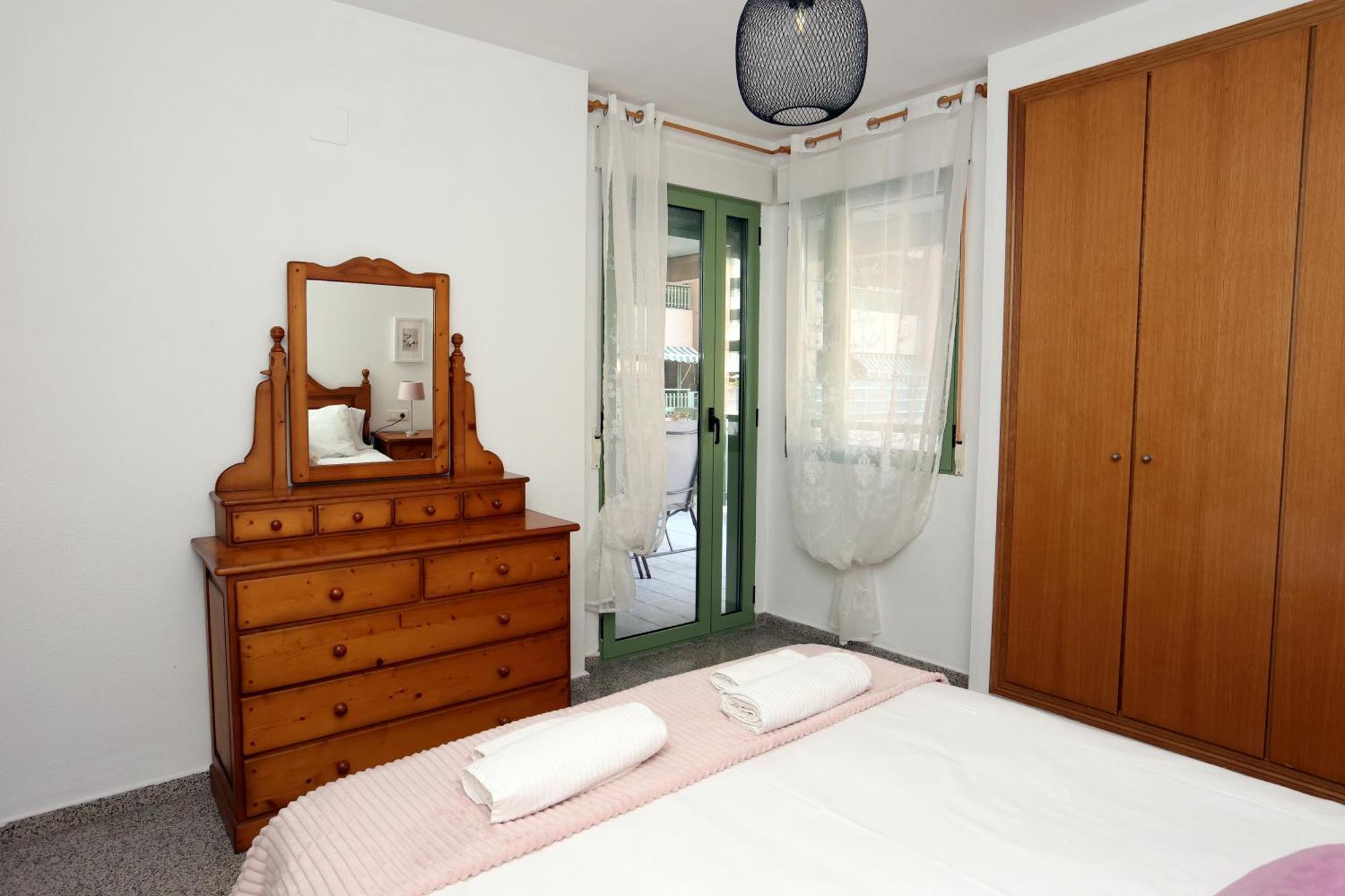 Apartamento Dos Habitaciones Primera Linea De Playa Walencja Zewnętrze zdjęcie