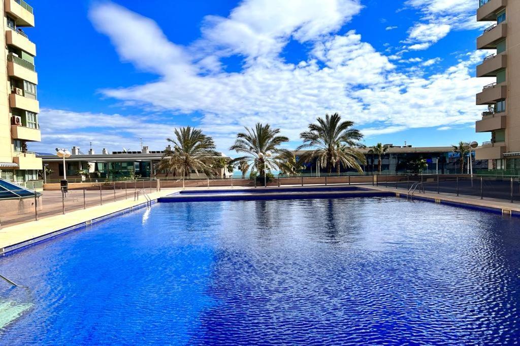 Apartamento Dos Habitaciones Primera Linea De Playa Walencja Zewnętrze zdjęcie